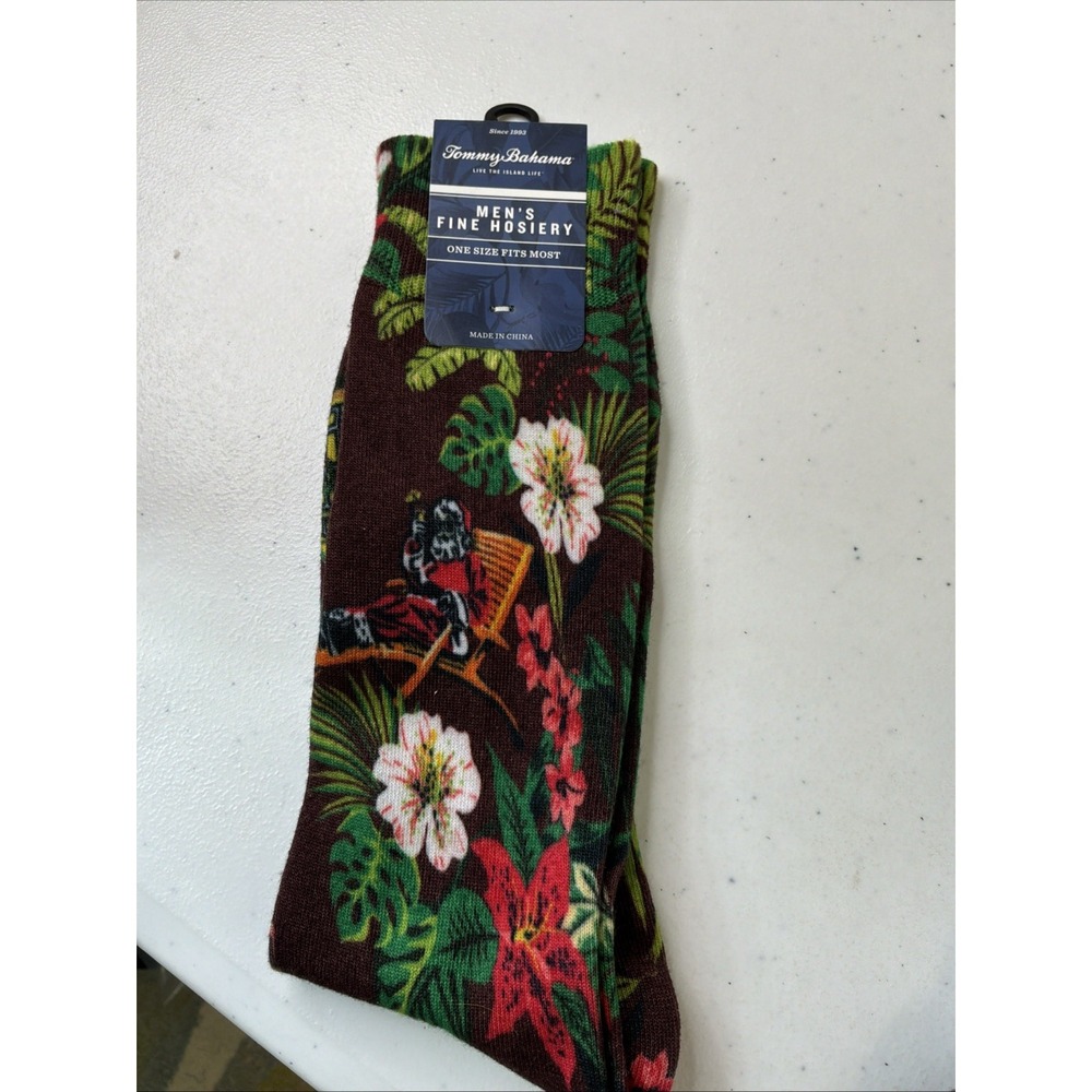 NWT Tommy Bahama Fine Hosiery Soft Night Flower Mens Socks One Size